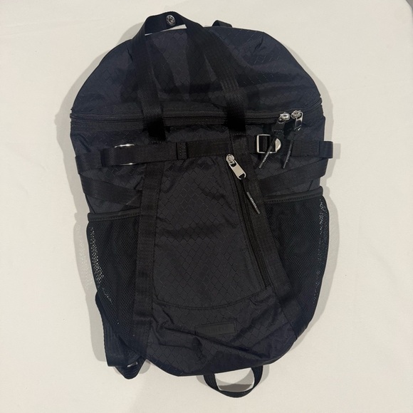 Athleta Excursion Backpack - Picture 6 of 8